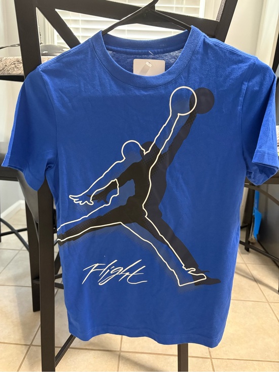 Jordan Other - BOYS AIR JORDAN TEE SIZE M